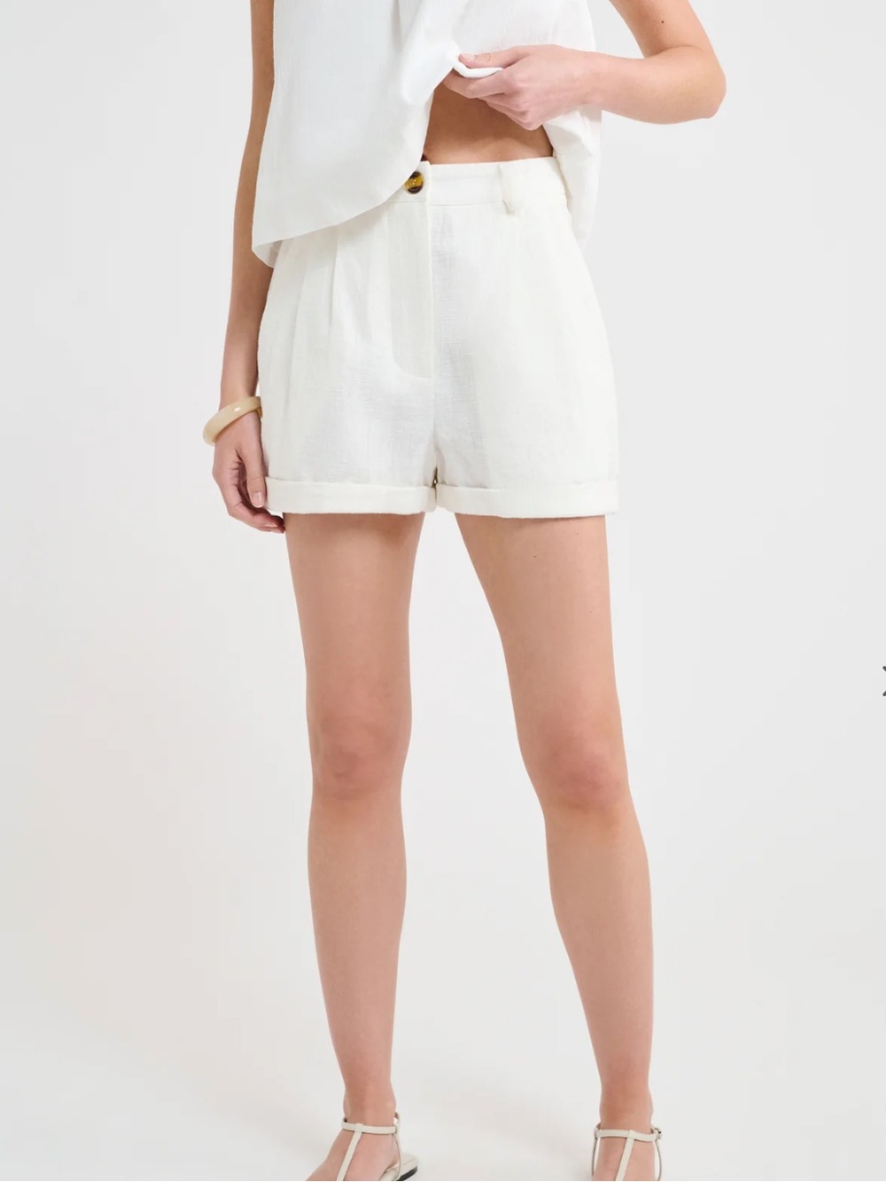 NWT Rumored Tidal Shorts White
